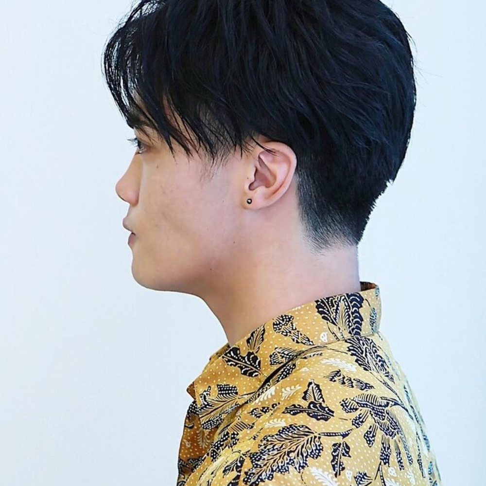 メンズヘアスタイルモデル