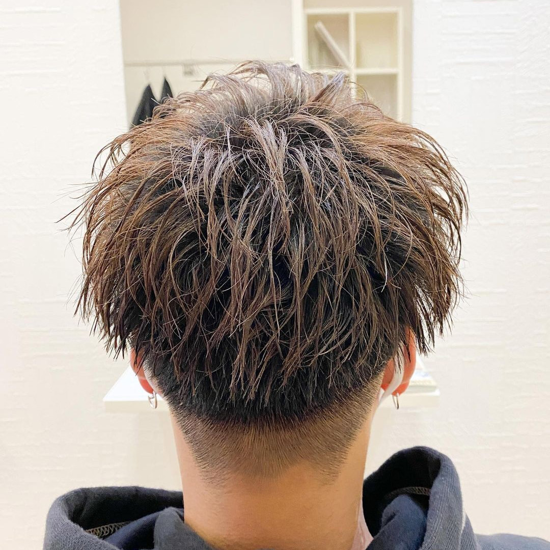 メンズヘアスタイルモデル