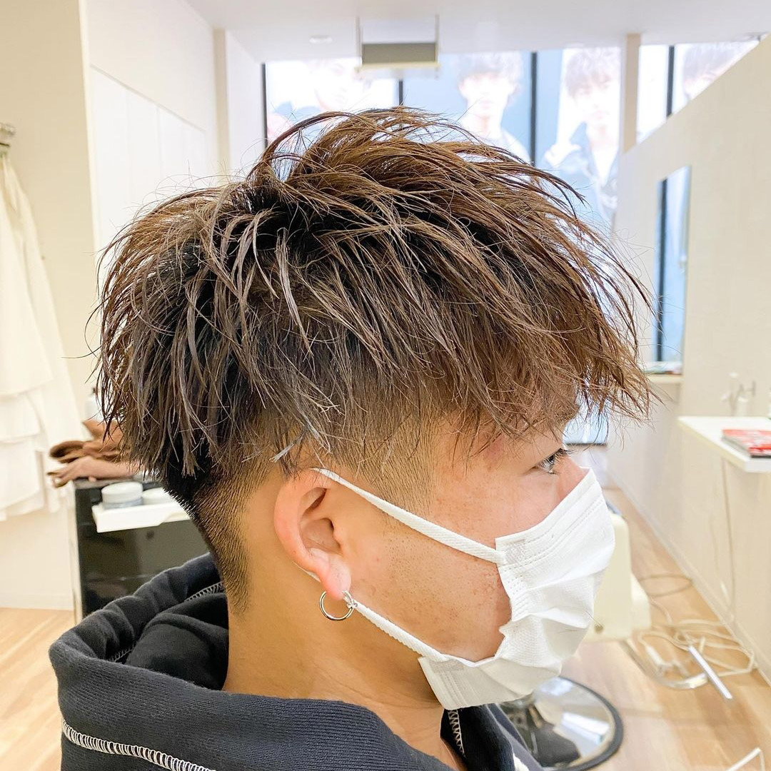 メンズヘアスタイルモデル