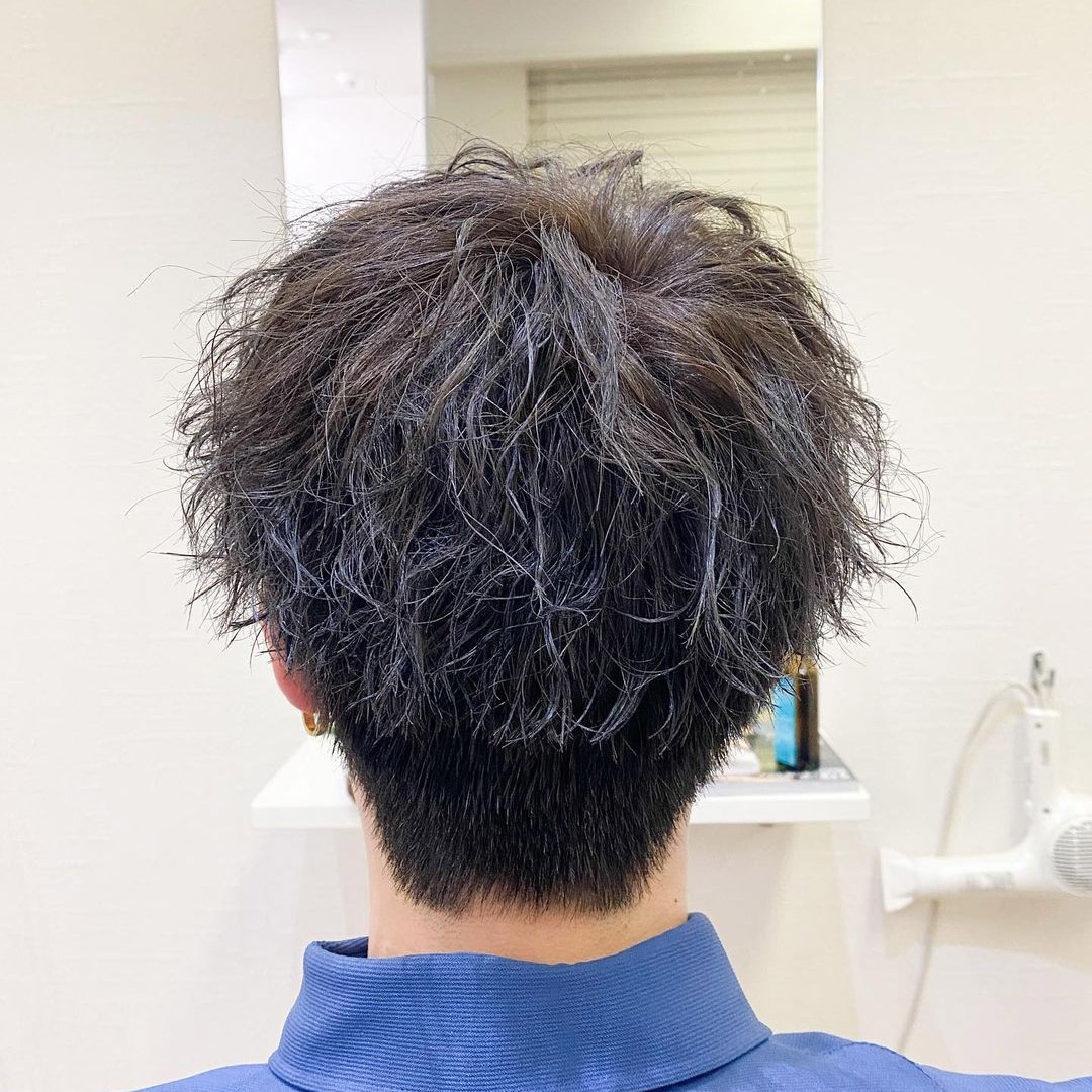 メンズヘアスタイルモデル