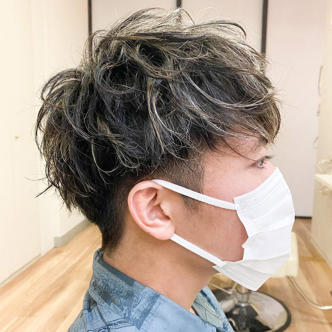 メンズヘアスタイルモデル