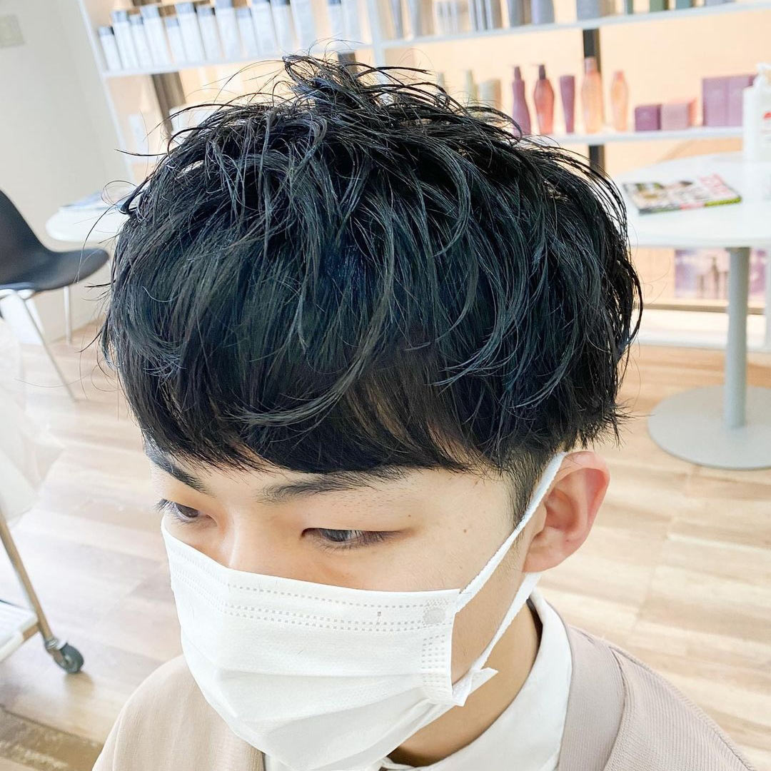 メンズヘアスタイルモデル