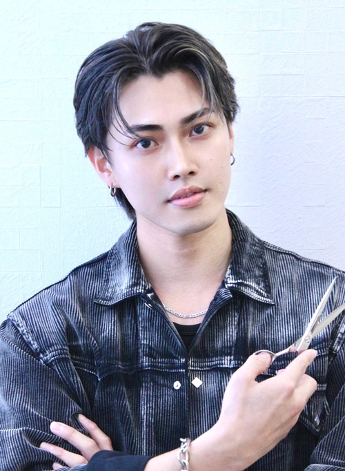 岡山店　スタイリスト 田中篤海